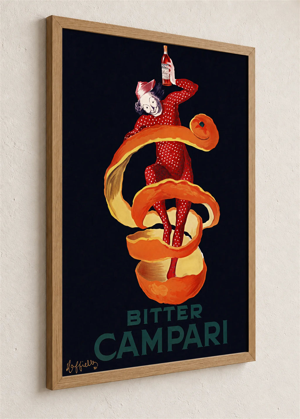 Bitter Campari, braon ram iz ugla