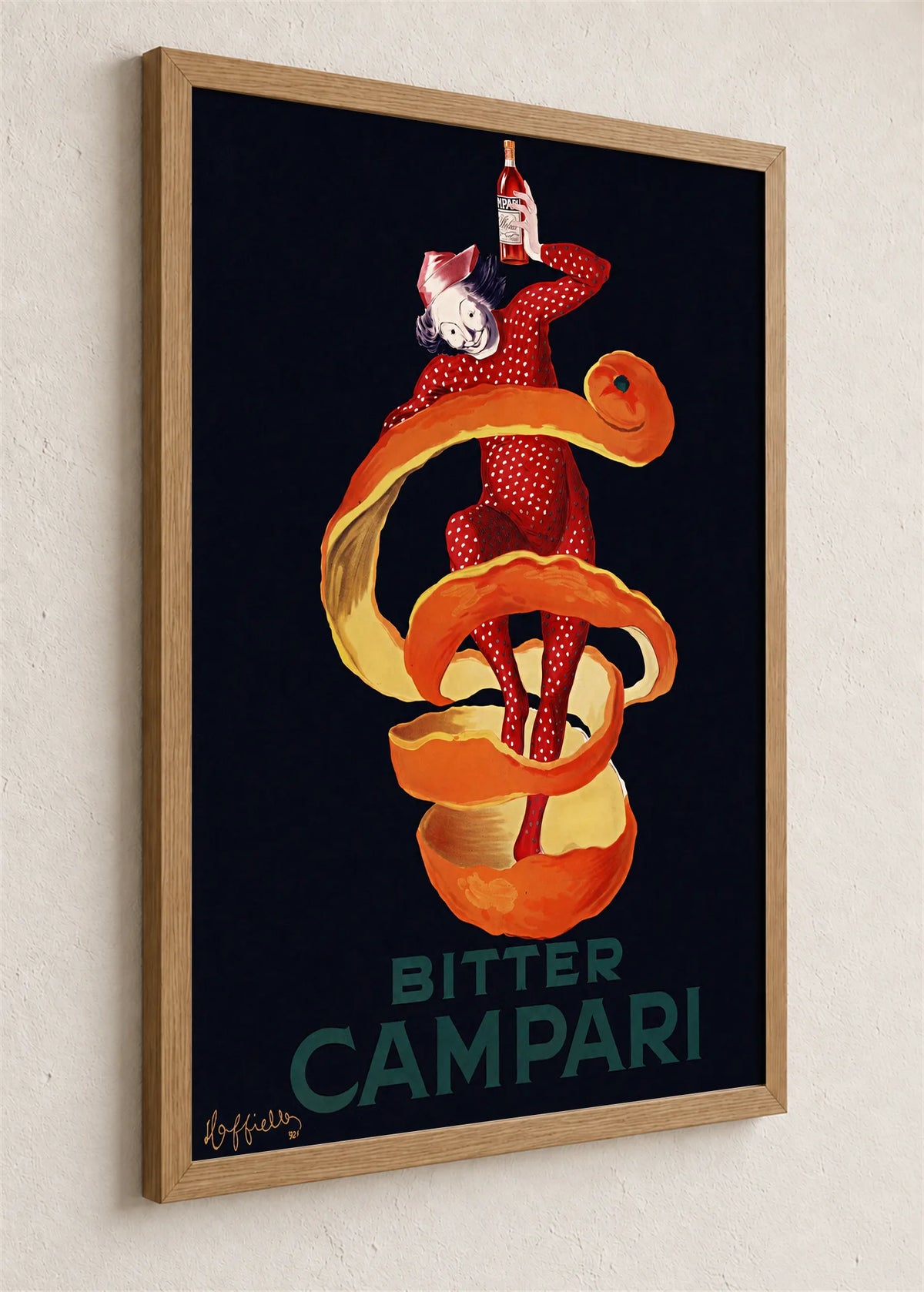 Bitter Campari, braon ram iz ugla