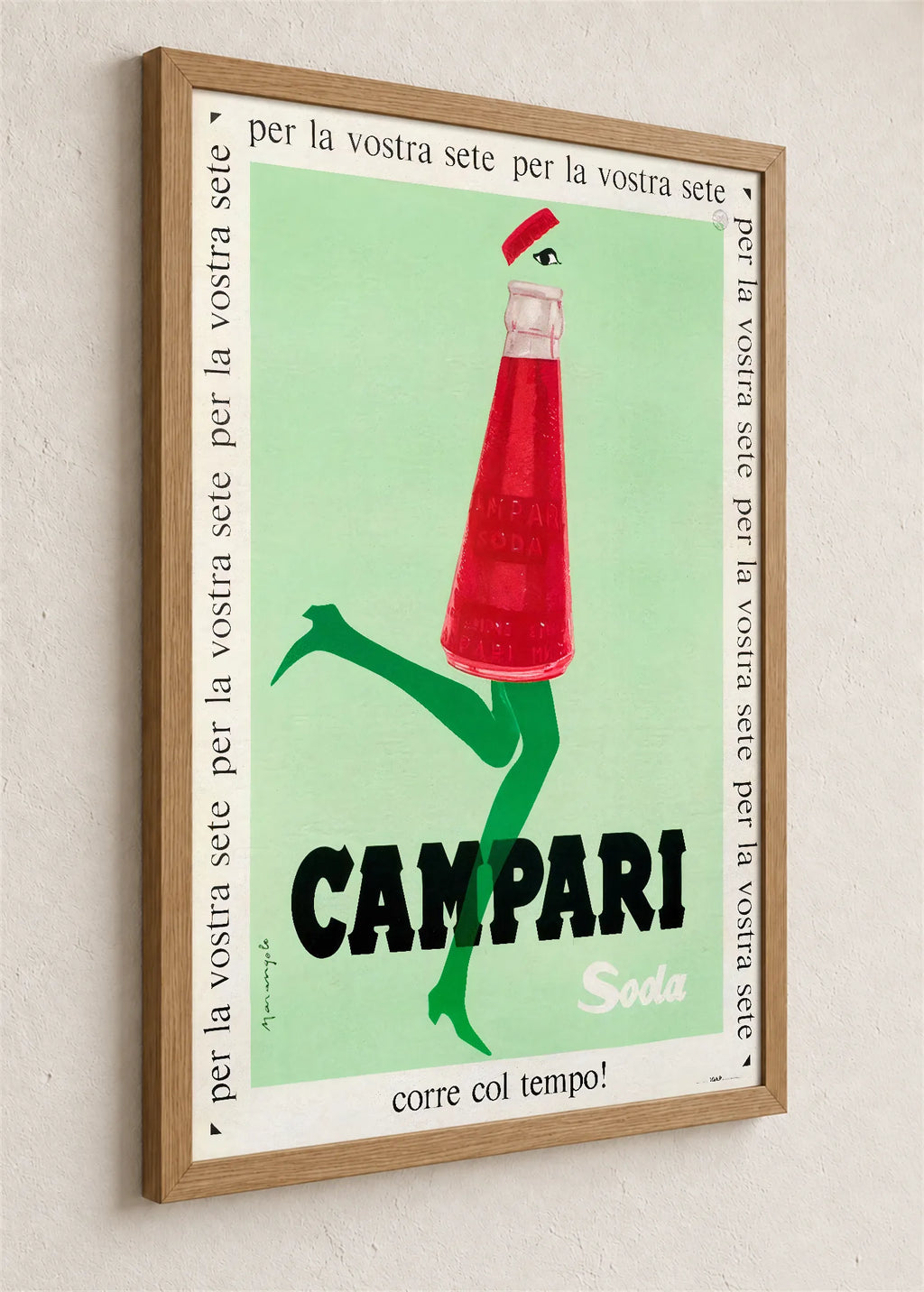 Campari Soda, braon ram iz ugla
