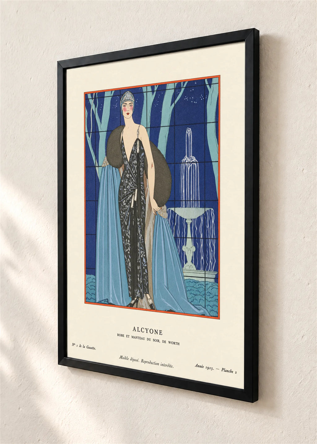 Alcyone, crni ram, detalj