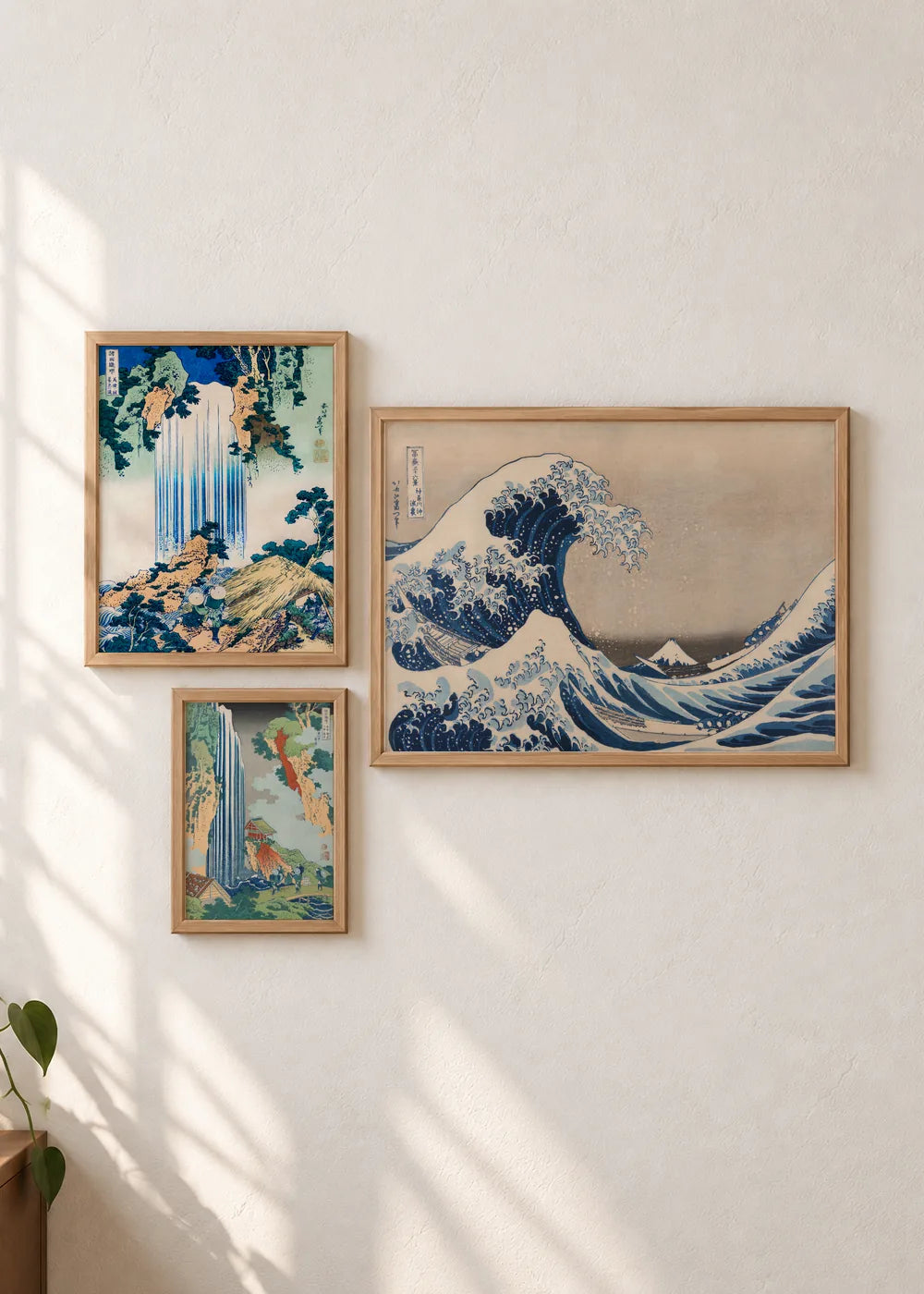 Hokusai: Veliki talas i vodopadi, ceo set u braon ramovima
