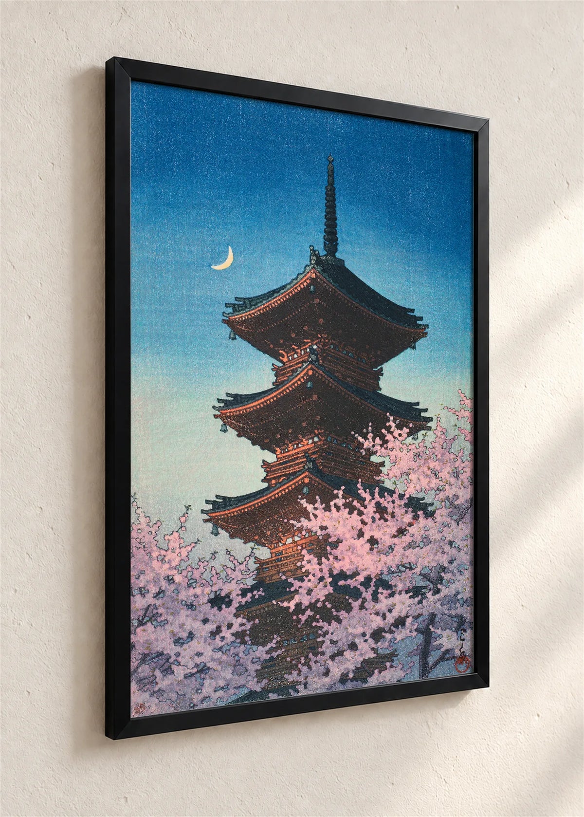 Pagoda, trešnje i mesec, crni ram iz ugla
