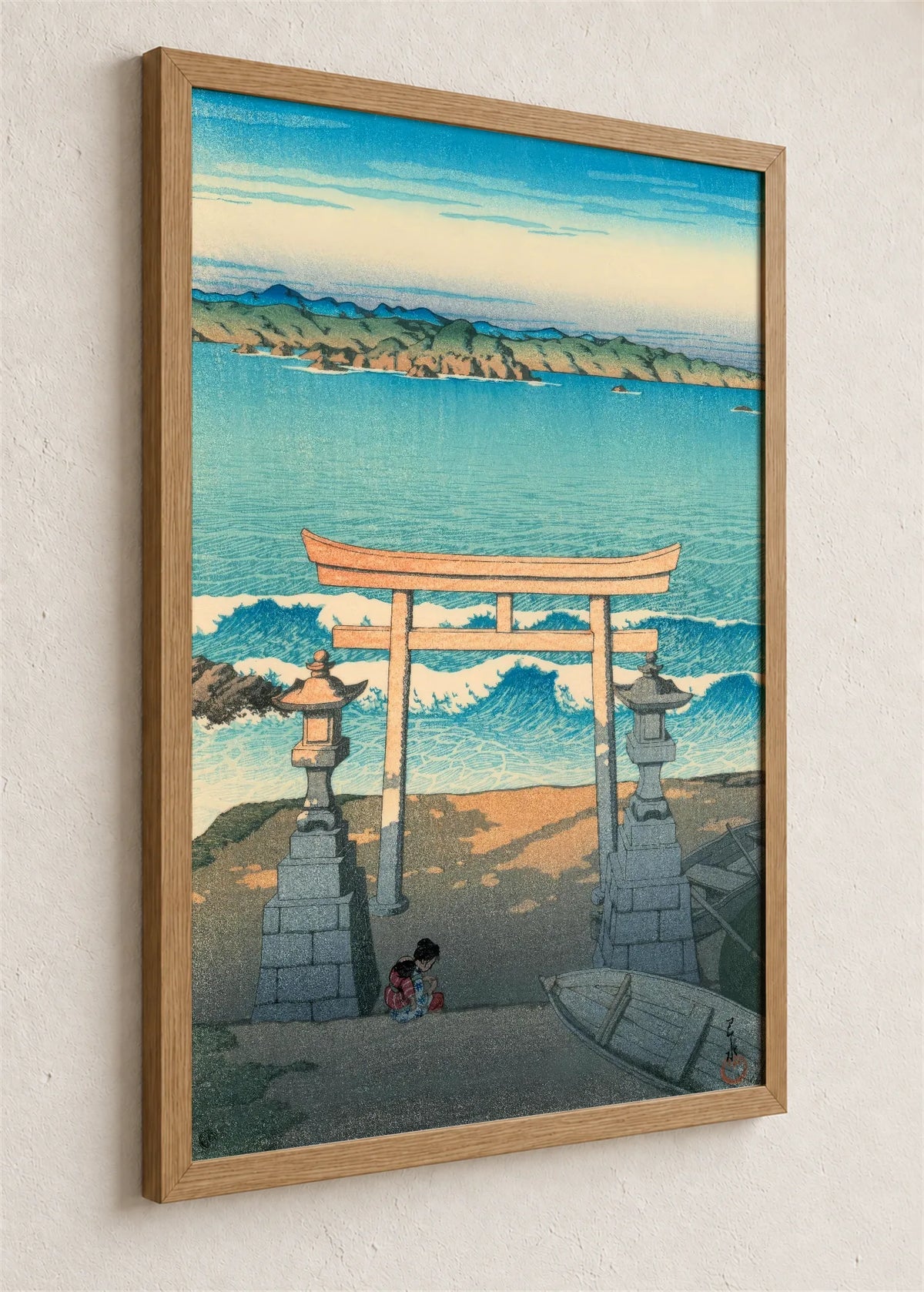 Torii kapija u moru, braon ram iz ugla